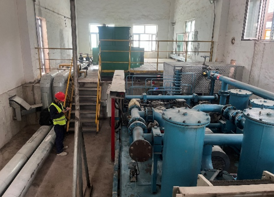 新疆中材應用案例：生料立磨主減速機齒輪油在線監測預警 圖2