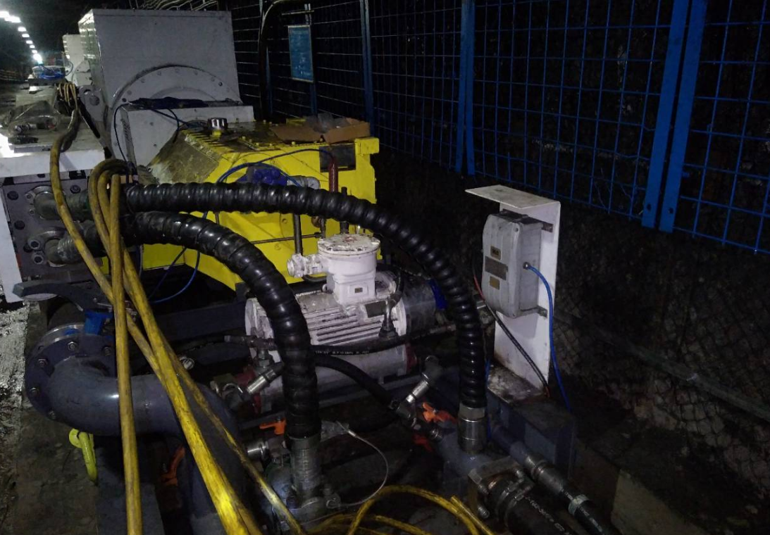 GYD12A礦用油液監測傳感器在韓咀煤礦乳化液泵油箱的應用實踐 圖1